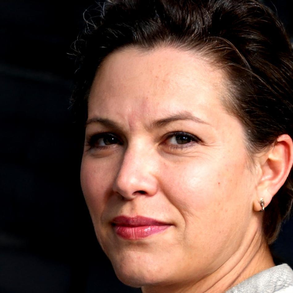 Анель Бекмуратова - эксперт по отраслевым финансовым решениям